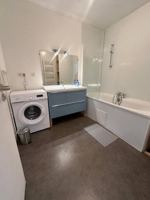 Ferienwohnung Le Leon Cladel T3 Proche Parking Gratuit Montauban Exterior foto